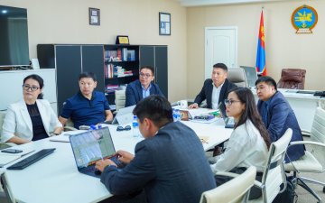 Хангайн бүсийн АШУҮИС-ийн харьяа “Сувилахуйн сургалт, эрдэм шинжилгээ, эрүүл мэндийн тусламж үйлчилгээний цогцолбор” байгуулах ажлын хэсэг хуралдлаа