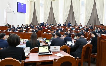 Ирэх оны төсвийг бүсчилсэн хөгжлийн хүрээнд боловсруулсан ч тойргоос сонгогдсон гишүүд  дэмжихгүй байна