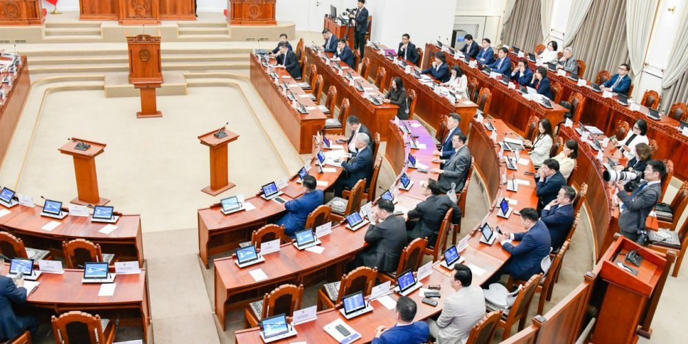 НЭГДСЭН ТӨСВИЙН 2027 ОНЫ ТӨСВИЙН ХҮРЭЭНИЙ МЭДЭГДЭЛ, 2028-2029 ОНЫ ТӨСВИЙН ТӨСӨӨЛЛИЙН ТУХАЙ ХУУЛИЙН ТӨСЛИЙГ ЭЦЭСЛЭН БАТАЛЛАА