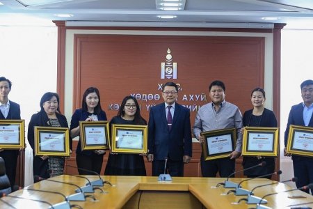 Найдвартай зээлдэгчдийг шалгарууллаа