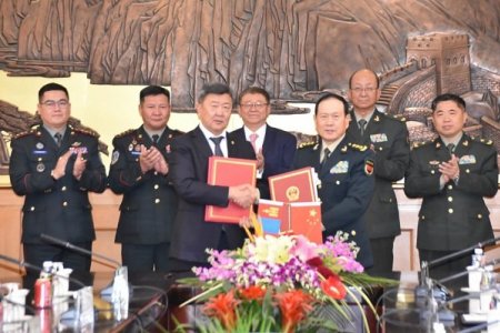 Батлан хамгаалахын сайд Н.Энхболд БНХАУ-д айлчилж байна