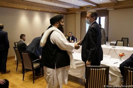 “Талибан” хөдөлгөөний төлөөлөгч нар барууны улсуудтай хэлэлцээ хийж байна