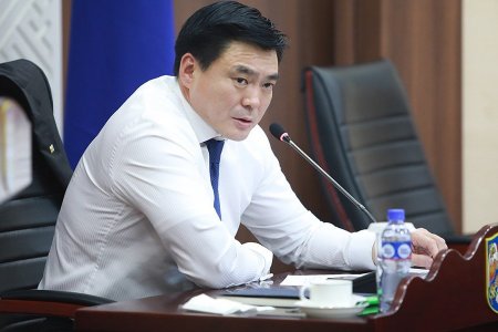 Угаарын хий мэдрэгчийг түгээх ажлыг удаашруулсан албан тушаалтнуудад хариуцлага тооцно