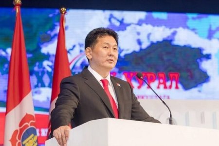 У.Хүрэлсүх: 100 жилийн өмнө тээвэр хийх автомашингүй, 19-хөн чиглэлийн шороон замтай, 10-хан ширхэг модон гүүртэй байлаа 
