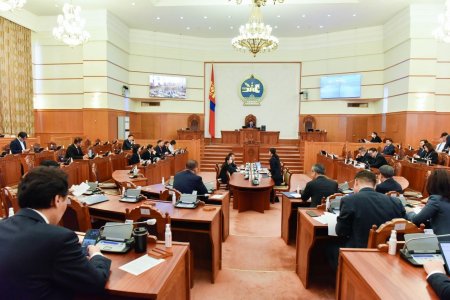 Улсын бүртгэлийн ерөнхий хуульд нэмэлт, өөрчлөлт оруулах тухай, Шүүх шинжилгээний тухай хуулийн шинэчилсэн найруулгын төслүүдийг анхны хэлэлцүүлэгт бэлтгүүлэхээр шилжүүллээ