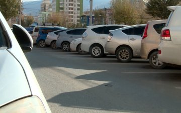 Жолооч нар зогсоол хайж багадаа 15-30 минут зарцуулдаг