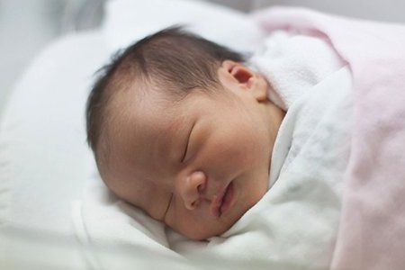 Баяр наадмын өдрүүдэд улсын хэмжээнд 313 хүү, 293 охин мэндэлжээ