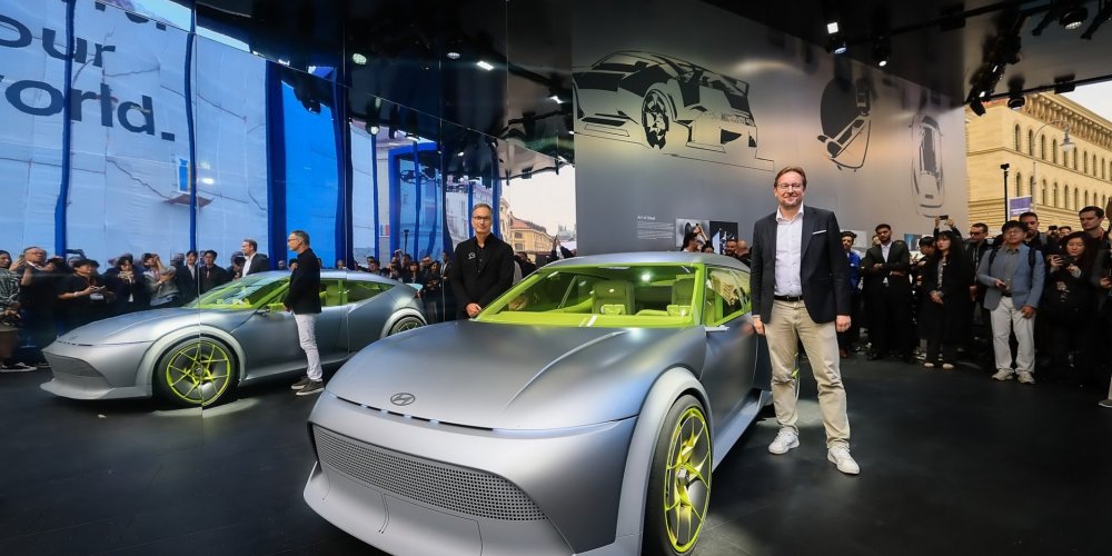Hyundai Motor Company “Concept THREE”-г дэлхийд танилцууллаа.