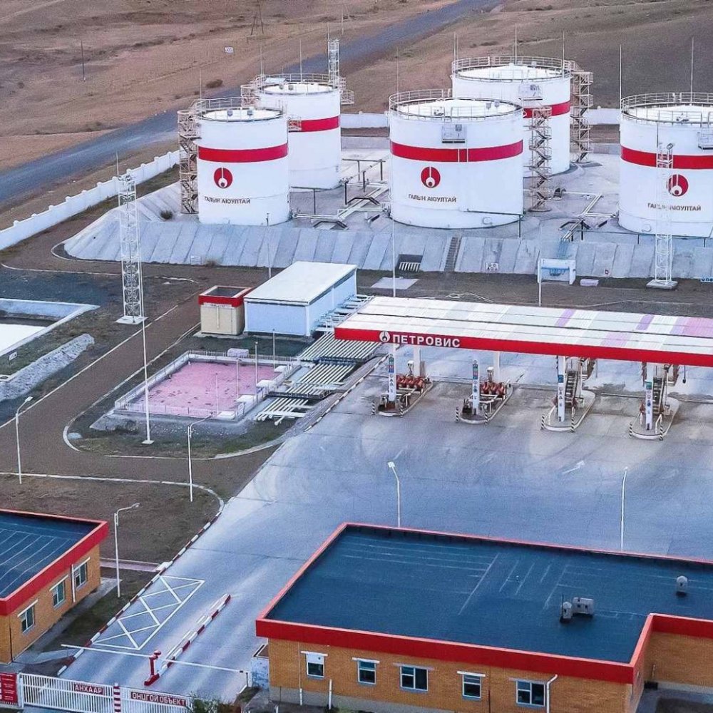 ПЕТРОВИС КОМПАНИ ДЭД БҮТЦИЙН БҮТЭЭН БАЙГУУЛАЛТ, УУЛ УУРХАЙ, ГАЗАР ТАРИАЛАНГИЙН ТӨСЛҮҮДИЙГ ӨНДӨР ЧАНАРТАЙ ГАЗРЫН ТОСНЫ БҮТЭЭГДЭХҮҮНЭЭР ХАНГАСААР БАЙНА