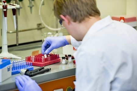 Түргэвчилсэн оношлуураар өнөөдөр дахин нэг хүнээс COVID-19 илэрлээ