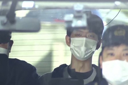 Өнгөрсөн долоо хоногт Японы ерөнхий сайд руу гар аргаар хийсэн тэсрэх бөмбөг шидсэн байж болзошгүй гэж Ройтерс агентлаг мэдээлж байна