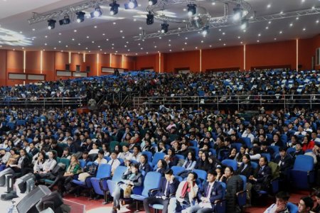 СХД-т ЕБС төгсөгчдийн ЭЕШ-ын оноог дээшлүүлэх “UP” төслийг эхлүүллээ