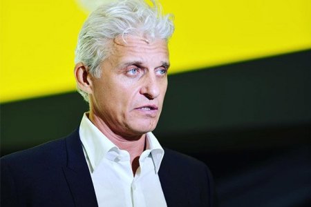 ОХУ-ын тэрбумтан Олег Тиньков ОХУ-ын иргэдийн 90 хувь нь дайныг эсэргүүцэж байгаа гэлээ