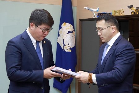 Нийслэлийн 2020 оны төсвийн тодотголын төслийг өргөн барилаа