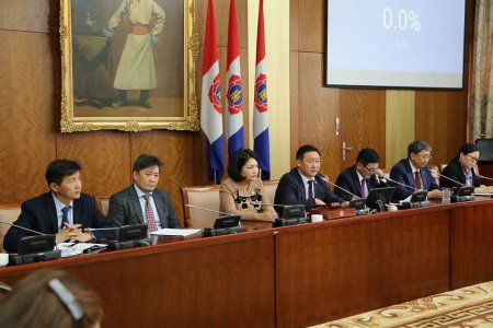 МАН БҮЛЭГ: Үндсэн хуулийн нэмэлт, өөрчлөлтийг гуравдугаар хэлэлцүүлэгт оруулах нь зөв гэж үзлээ