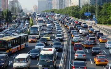Автомашиныг тэгш сондгой дугаараар хязгаарлах зохицуулалтыг хийхгүй