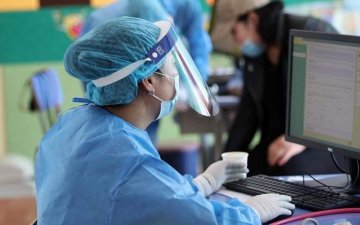 Нийслэлийн  БГД, СБД, СХД-ийн эмнэлэгт “Ковид-19”-ийн халдвараар өвчилсөн иргэдийг эмчилж эхэллээ