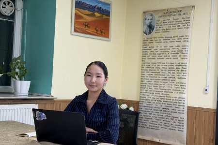 ОЮУТАН СУДЛААЧ С. ЧУЛУУНЦЭЦЭГИЙН “ХУТАГТ СУДРЫН АЙМГИЙН ЭРХЭТ ХААН ХЭМЭЭХ ИХ ХӨЛГӨНИЙ СУДАР” ӨГҮҮЛЭЛД БИЧСЭН Г. ЛХАГВАНАРАНГИЙН ШҮҮМЖ (6)