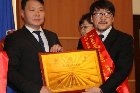 Нийслэлийн 2019 оны “Хөдөлмөрийн аварга”-ууд тодорлоо