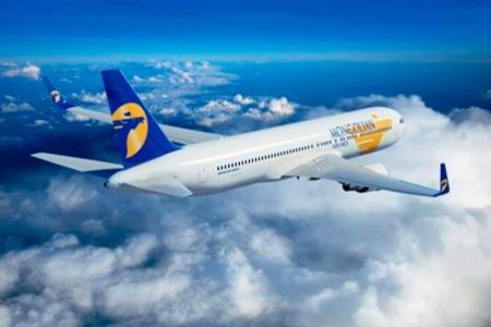 Онгоцонд сууж үзэх Монгол мөрөөдөл 