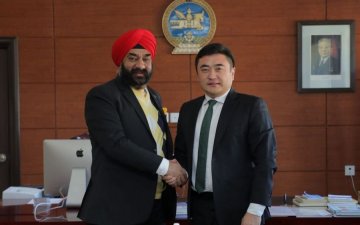 Deputy Education Minister meets Indian Ambassador