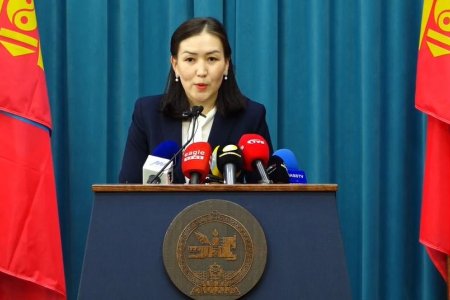 Сар шинийн баярыг гэртээ тэмдэглэж, цахимаар золгохыг ЗГ-аас уриаллаа