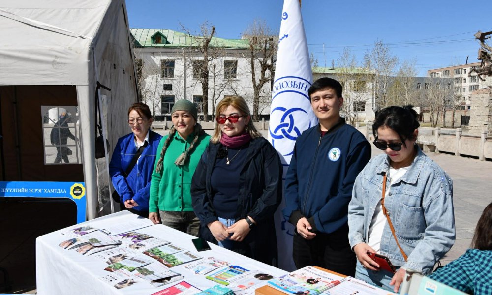 ИРГЭДЭД ХУУЛЬ СУРТАЛЧЛАХ НЭЭЛТТЭЙ ХААЛГАНЫ ӨДӨРЛӨГ ЗОХИОН БАЙГУУЛАГДЛАА