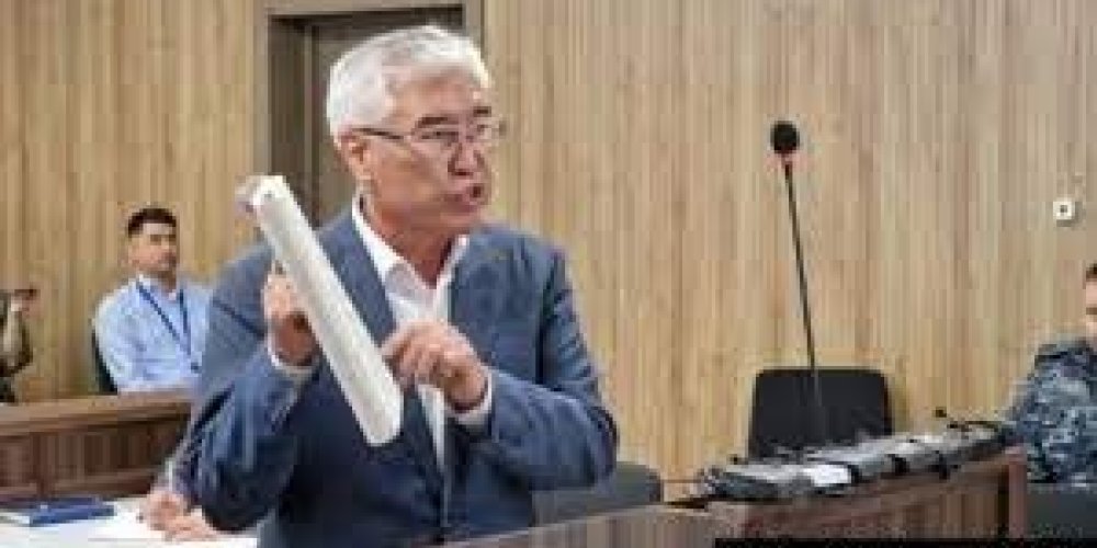 Шүүх Соёлын сайд асан Arystanbek Mukhamediuly-ын хорих ялыг нэмлээ