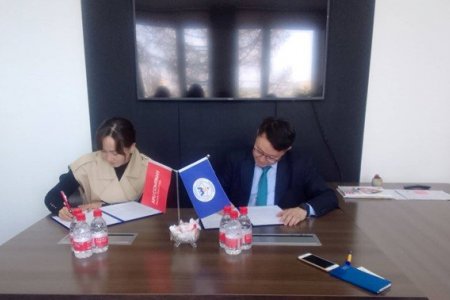 The MoU for cooperation is signed between Mandakh University and APU Company 