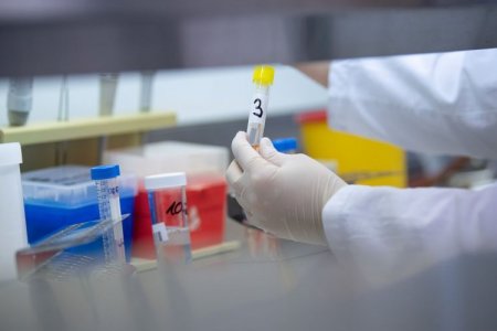 АНУ Монгол Улстай хамтран шинэ коронавирустай тэмцэнэ