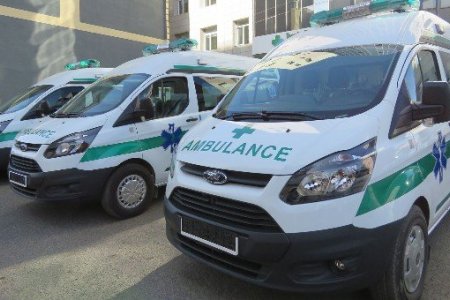 Нийслэлийн түргэн тусламжийн төвд гурван автомашин хүлээлгэн өглөө