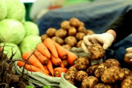 Хүнсний ногооны хомсдол үүсээгүй байхад зарим ногооны үнийг 500-1000 төгрөгөөр өсгөжээ