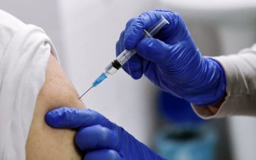 “Ковид-19”-ийн халдварын эсрэг вакцины дөрөв дэх тунг зөвхөн ХӨСҮТ-д хийж байна