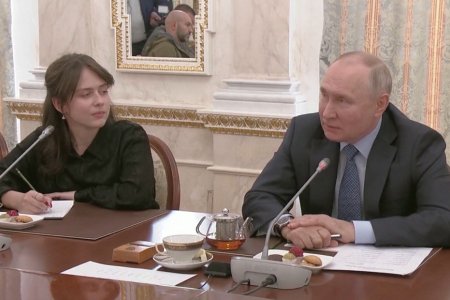 Украины арми сөрөг давшилтаа эхлүүлснийг хүлээн зөвшөөрсөн ч ОХУ-ын Зэвсэгт хүчний хүчтэй эсэргүүцэлтэй тулгарч “Гамшгийн” хэмжээний хохирол амссаныг цохон тэмдэглэжээ