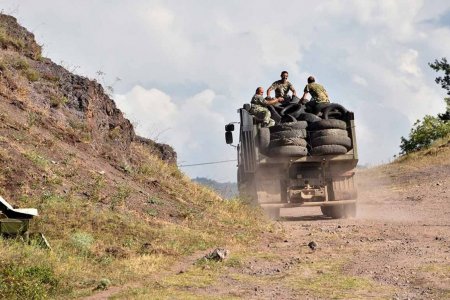Армени, Азербайжан гал зогсоох тохиролцоонд хүрчээ
