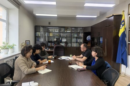 ШУТИС-ийн Хүнс, хөнгөн үйлдвэрлэлийн сургуультай уулзаж, хүний нөөц бэлтгэх талаар хамтын ажиллагааг эхлүүлэхээр санал солилцлоо