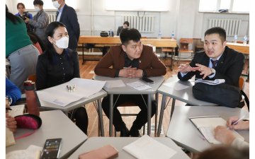 57 ДУГААР СУРГУУЛИЙН БАГШ НАР ХУВЬСАХ ЗАРДАЛ ТООЦОХ, ЗАРЦУУЛАХ АРГАЧЛАЛД СУРАЛЦЛАА