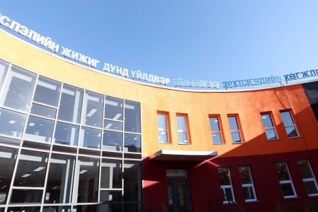 Нийслэлд анх удаа Жижиг, дунд үйлдвэр, үйлчилгээ эрхлэгчдийн хөгжлийн төвийг байгууллаа