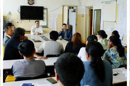 БОЛОВСРОЛЫН ШИНЭЧЛЭЛ НЭГЖ БАЙГУУЛЛАГАД ХЭРХЭН БУУЖ БАЙГАА ТАЛААР САНАЛ СОЛИЛЦОВ