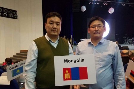 Нийслэлийн нэгдүгээр сургуулийн захирлаар Монгол Улсын зөвлөх багш З.Бат-Эрдэнийг томиллоо 