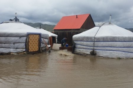 Нийслэлийн хэмжээнд үер усны аюултай бүсэд 3000 гаруй өрх амьдарч байна