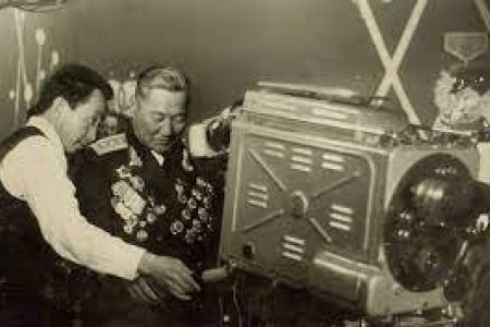 1967 оны 9-р сарын 27-ны өдөр 16 цаг 50 минутад Монгол улсын телевизийн анхны эфир цацагдаж байв