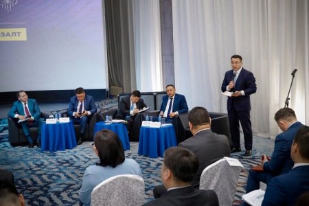 Д.Сумъяабазар: Газрын бирж байгуулан, газрын татвар тогтооно