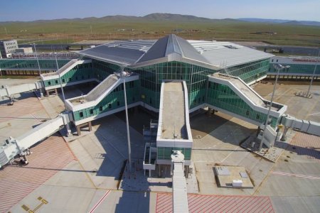 Шинэ нисэх буудлыг 