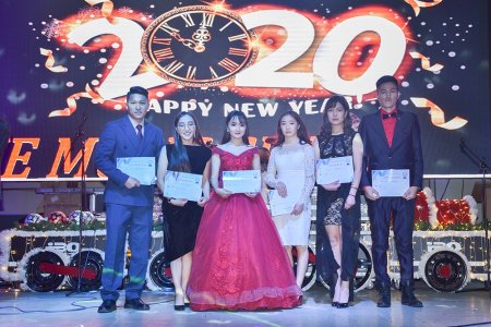 Mandakh University announces its Best student and Best employee of the Year 2019