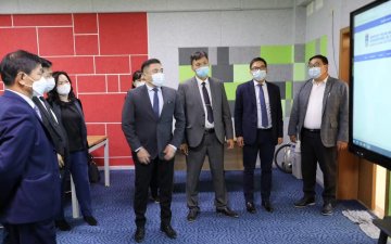 ХӨТӨЛБӨРИЙН ДАВХАРДЛЫГ АРИЛГАХ ЗАМААР ОРОН НУТАГТ ИХ СУРГУУЛИУДЫН ХОТХОН БАЙГУУЛНА