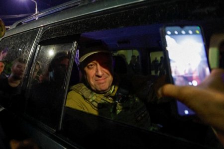 6-р сарын 29-ны өдөр ОХУ-ын ерөнхийлөгч В.Путин “Вагнер”-ын тэргүүн Е.Пригожин болон хөлсний армийн командлагч нарыг хүлээн авч уулзсан юм байна