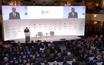 БНХАУ-ын Тэргүүлэх дипломатч Ван И “Дайныг дуусгавар болгох энхийн төлөвлөгөөг” Украинд санал болгоно