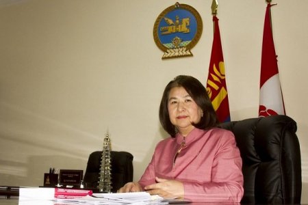 Ц.Гарамжав: Засгийн газар мэдээлэл, мэдлэггүйгээсээ болж ийм гэрээ байгуулсан гэдэг нь хачирхалтай