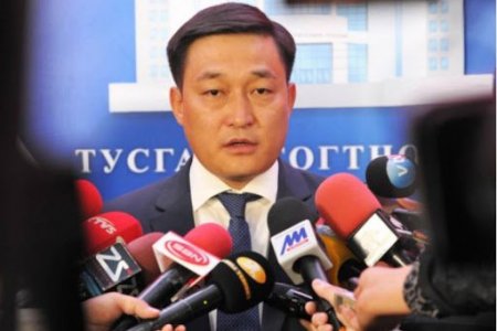Д.Амарбаясгалан МАН-ын генсекээр үргэлжлүүлэн ажиллахаа мэдэгдлээ